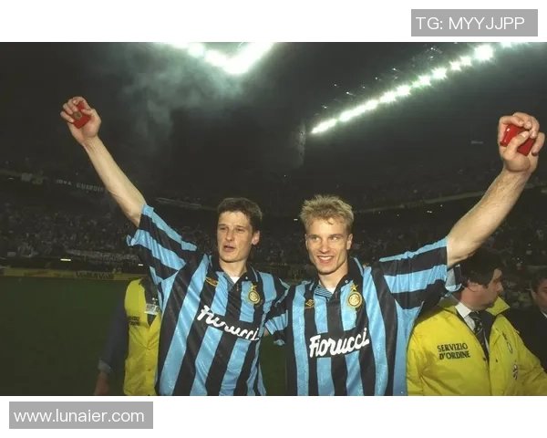 当年绿茵巨星如今身材走样球迷唏嘘见证岁月无情流转