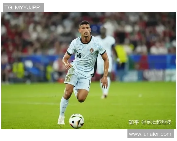 新一代颜值与实力并存的足球球星崛起 打破传统足球明星形象界限